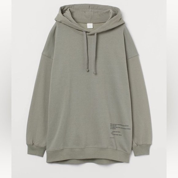 H&M Sweaters - Green oversized Cotten hoodie